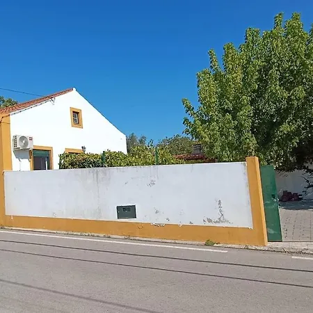 Casa 2 Jardins بيت للعطل *