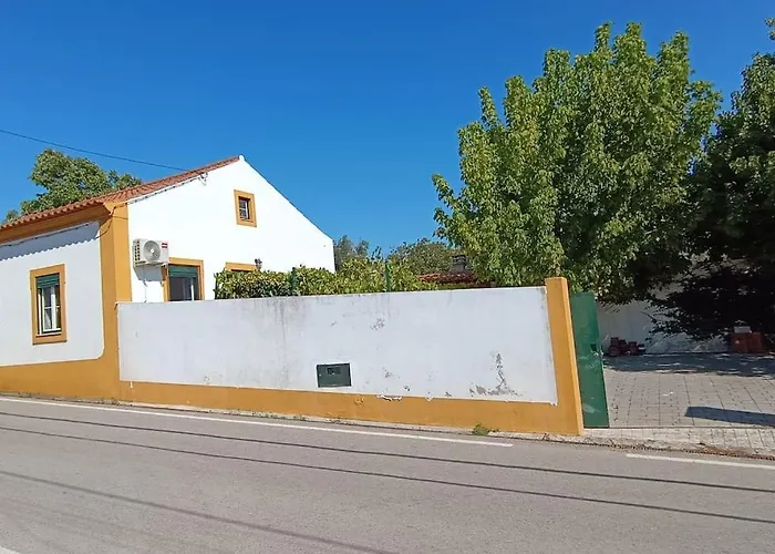 Casa 2 Jardins Feriehus *